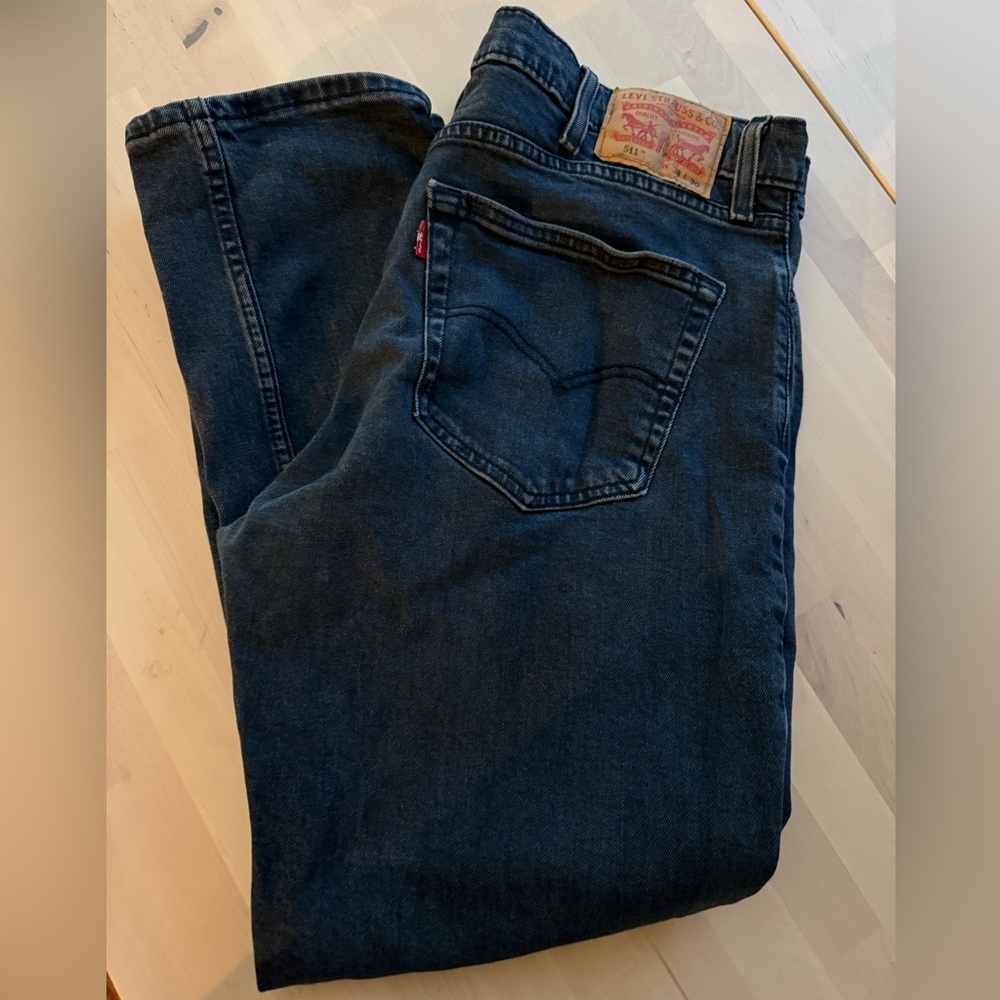 Levi's Men's Dark Blue Straight Jeans